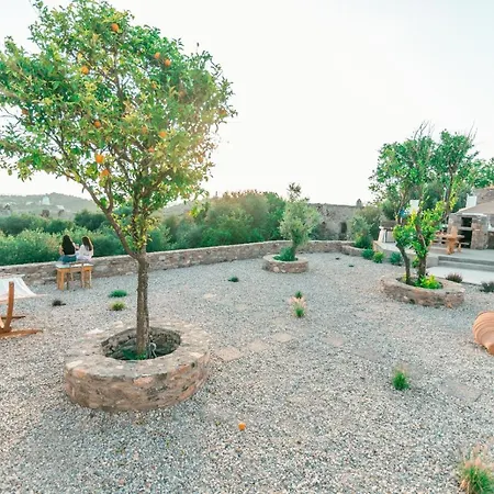 Historica Villa Asfendiou