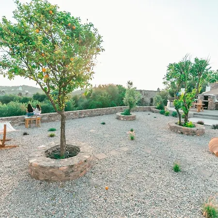 Historica Villa Asfendiou